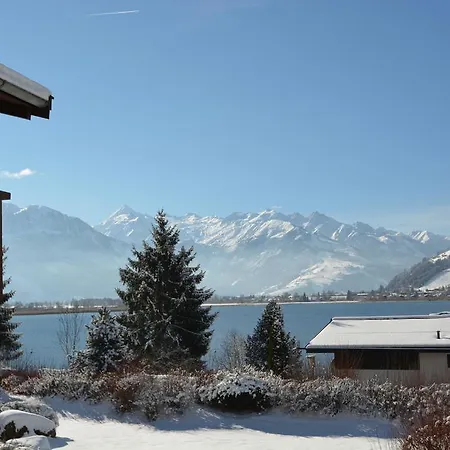 And Mountain View - By Z-k-h Zell am See